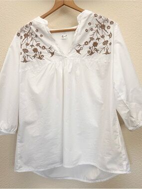 Boho White Cotton 3/4-Sleeve Peasant Blouse with Brown Floral Embroidery size 14